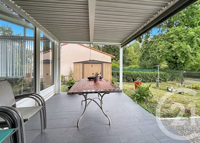 Maison &agrave; vendre - 7 pi&egrave;ces - 172 m2 - St Bonnet Pres Riom - 63 - AUVERGNE