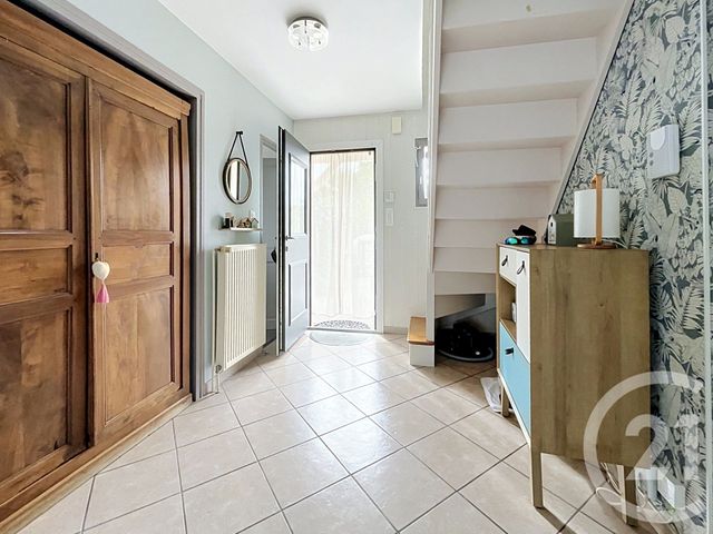 Maison &agrave; vendre - 7 pi&egrave;ces - 172 m2 - St Bonnet Pres Riom - 63 - AUVERGNE