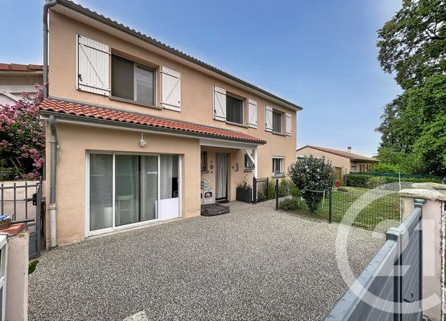 Maison &agrave; vendre - 7 pi&egrave;ces - 172 m2 - St Bonnet Pres Riom - 63 - AUVERGNE
