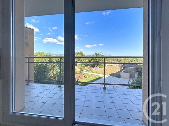 Appartement F2 &agrave; vendre - 2 pi&egrave;ces - 46,90 m2 - Riom - 63 - AUVERGNE