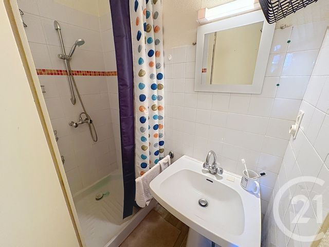 Appartement F2 &agrave; louer - 2 pi&egrave;ces - 23,26 m2 - Vichy - 03 - AUVERGNE