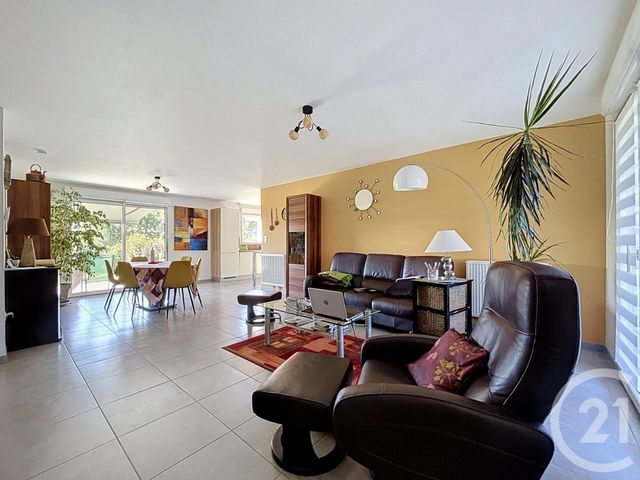 Maison &agrave; vendre - 4 pi&egrave;ces - 92,19 m2 - Charbonnieres Les Varennes - 63 - AUVERGNE