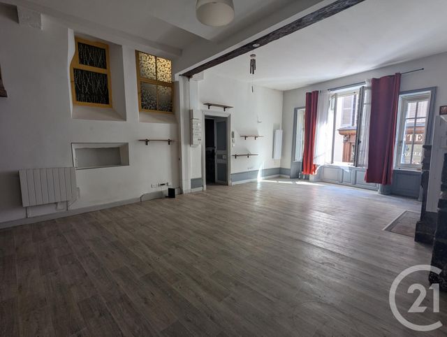 Appartement F1 &agrave; louer - 2 pi&egrave;ces - 63,09 m2 - Riom - 63 - AUVERGNE