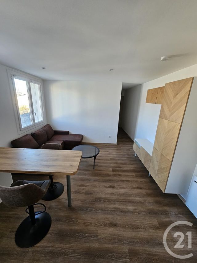 Appartement F2 &agrave; louer - 2 pi&egrave;ces - 36,70 m2 - Gerzat - 63 - AUVERGNE