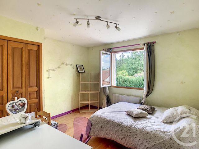 Maison &agrave; louer - 5 pi&egrave;ces - 128,10 m2 - Mozac - 63 - AUVERGNE