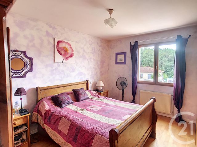 Maison &agrave; louer - 5 pi&egrave;ces - 128,10 m2 - Mozac - 63 - AUVERGNE