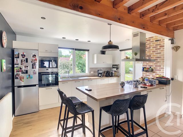 Maison &agrave; louer - 5 pi&egrave;ces - 128,10 m2 - Mozac - 63 - AUVERGNE