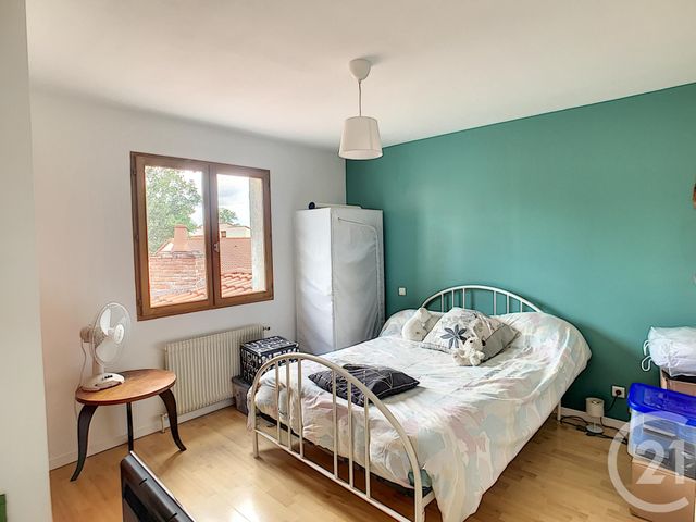 Maison &agrave; louer - 5 pi&egrave;ces - 128,10 m2 - Mozac - 63 - AUVERGNE