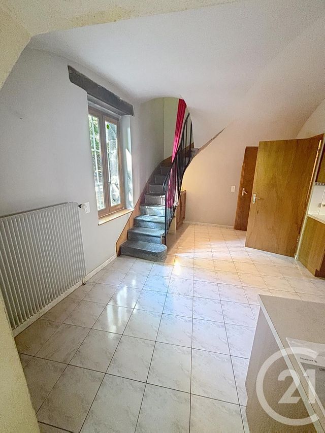 Maison &agrave; louer - 4 pi&egrave;ces - 77 m2 - Prompsat - 63 - AUVERGNE