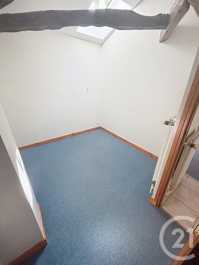 Maison &agrave; louer - 4 pi&egrave;ces - 77 m2 - Prompsat - 63 - AUVERGNE
