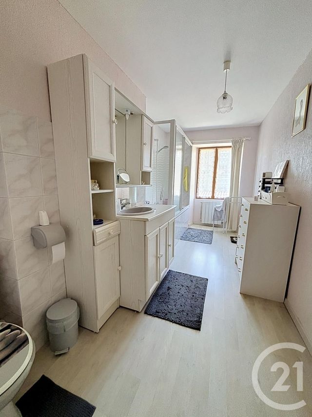 Maison &agrave; vendre - 6 pi&egrave;ces - 153,72 m2 - Chapdes Beaufort - 63 - AUVERGNE