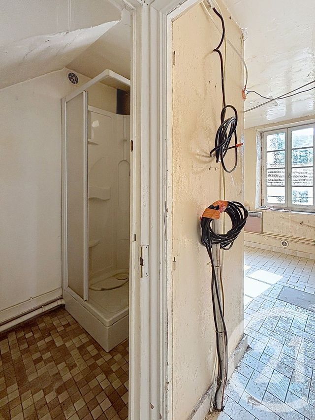 Immeuble &agrave; vendre - 185 m2 - Ennezat - 63 - AUVERGNE