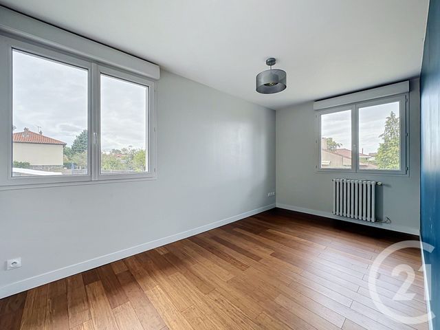 Maison &agrave; vendre - 5 pi&egrave;ces - 111 m2 - Mozac - 63 - AUVERGNE