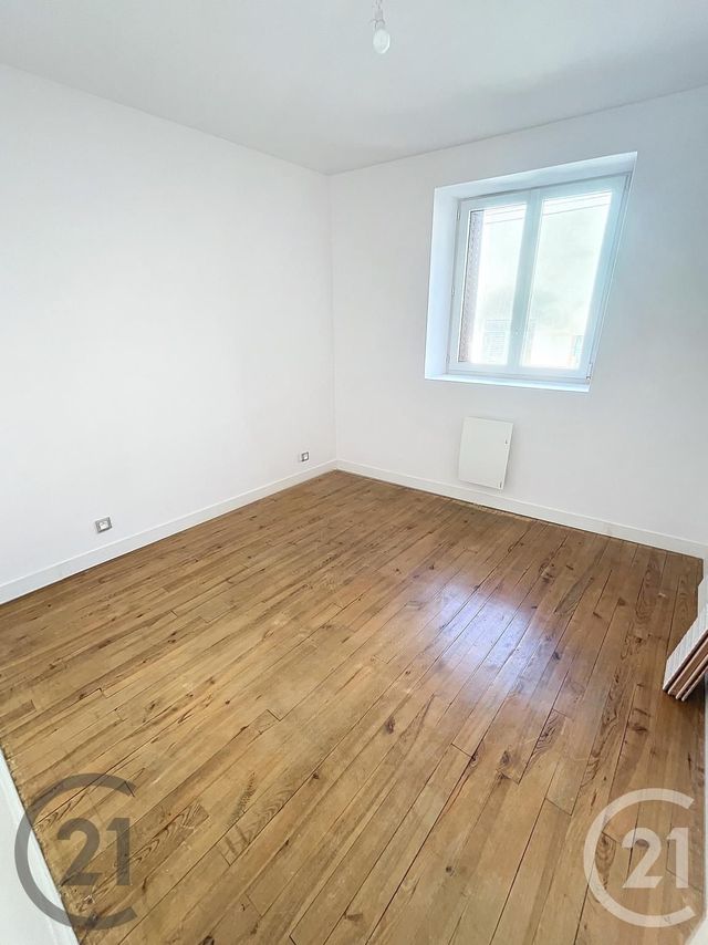 Maison &agrave; louer - 3 pi&egrave;ces - 48,02 m2 - Volvic - 63 - AUVERGNE