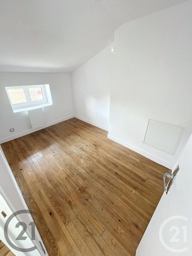 Maison &agrave; louer - 3 pi&egrave;ces - 48,02 m2 - Volvic - 63 - AUVERGNE