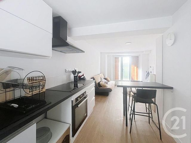 Maison &agrave; louer - 3 pi&egrave;ces - 48,02 m2 - Volvic - 63 - AUVERGNE