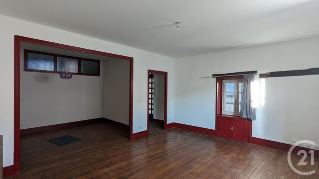 Appartement F2 &agrave; louer - 2 pi&egrave;ces - 62,08 m2 - Riom - 63 - AUVERGNE