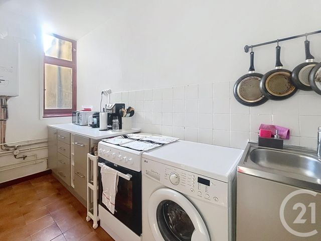 Appartement F2 &agrave; louer - 2 pi&egrave;ces - 62,08 m2 - Riom - 63 - AUVERGNE