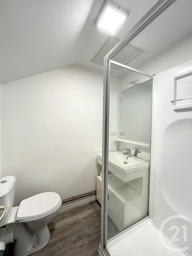 Appartement F1 &agrave; louer - 1 pi&egrave;ce - 14,43 m2 - Riom - 63 - AUVERGNE