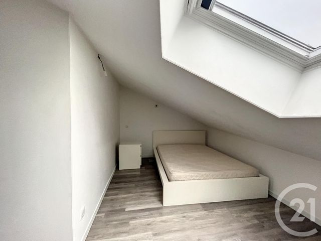 Appartement F1 &agrave; louer - 1 pi&egrave;ce - 14,43 m2 - Riom - 63 - AUVERGNE