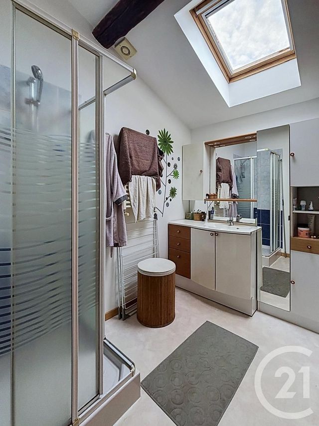 Appartement F4 &agrave; vendre - 4 pi&egrave;ces - 103,50 m2 - Riom - 63 - AUVERGNE