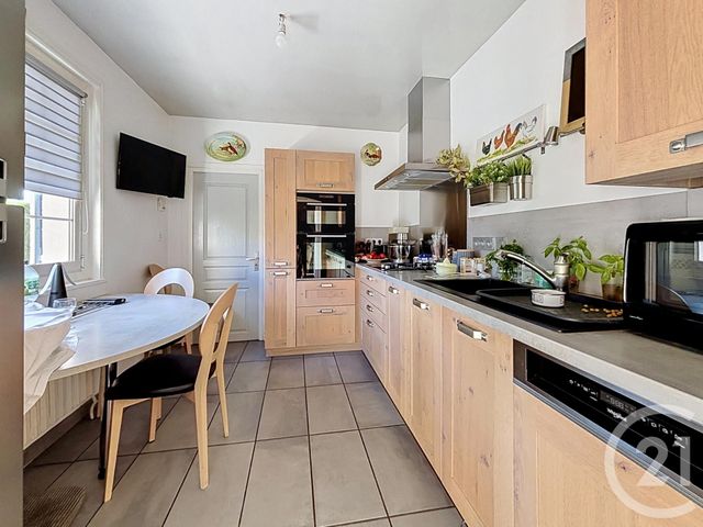 Maison &agrave; vendre - 4 pi&egrave;ces - 80,83 m2 - Riom - 63 - AUVERGNE