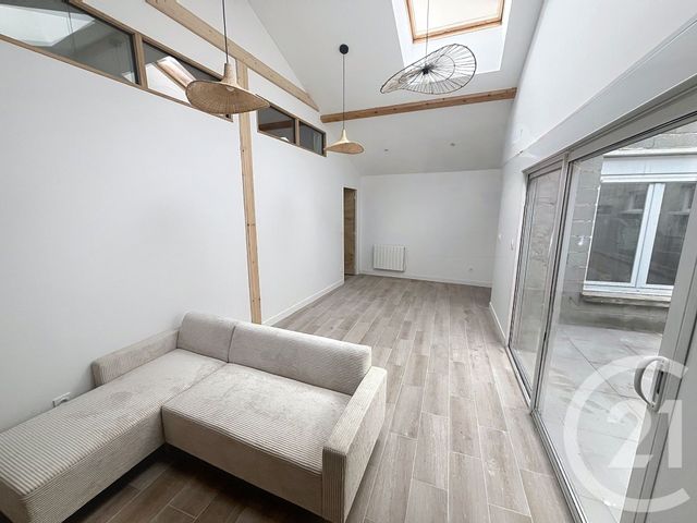 Appartement F3 &agrave; louer - 3 pi&egrave;ces - 68,45 m2 - Gerzat - 63 - AUVERGNE