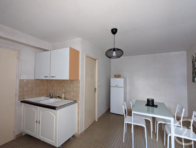 Appartement F2 &agrave; louer - 2 pi&egrave;ces - 48,05 m2 - Volvic - 63 - AUVERGNE