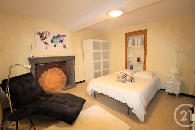 Appartement F2 &agrave; louer - 2 pi&egrave;ces - 48,05 m2 - Volvic - 63 - AUVERGNE
