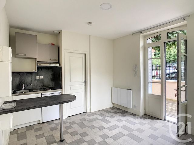 Appartement Studio à louer CHATEL GUYON