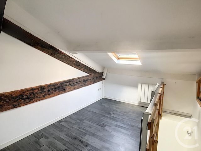 Appartement F2 &agrave; louer - 3 pi&egrave;ces - 63,11 m2 - Riom - 63 - AUVERGNE