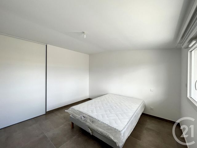 Maison &agrave; louer - 6 pi&egrave;ces - 142,70 m2 - Riom - 63 - AUVERGNE