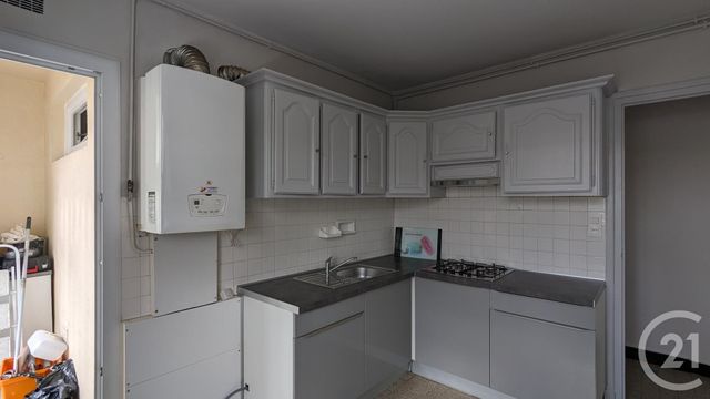 Appartement F2 &agrave; louer - 2 pi&egrave;ces - 42,17 m2 - Clermont Ferrand - 63 - AUVERGNE
