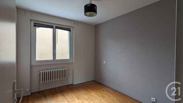 Appartement F2 &agrave; louer - 2 pi&egrave;ces - 42,17 m2 - Clermont Ferrand - 63 - AUVERGNE