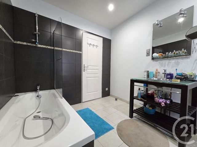 Maison à vendre - 9 pièces - 281 m2 - Jambville - 78 - ILE-DE-FRANCE