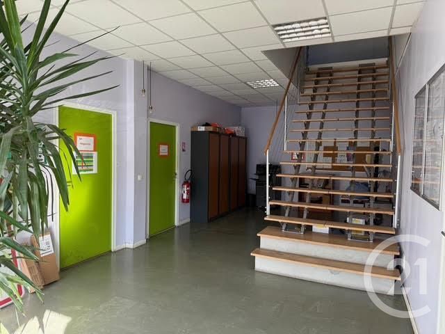 Local commercial à vendre - 1200.0 m2 - 78 - Yvelines