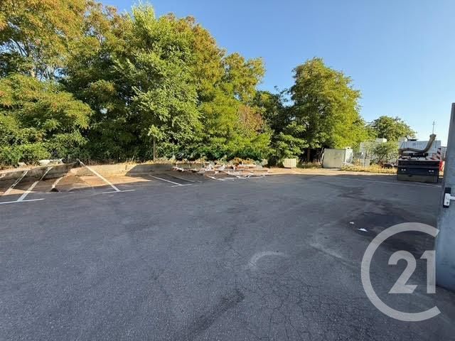 Local commercial à vendre - 1200.0 m2 - 78 - Yvelines