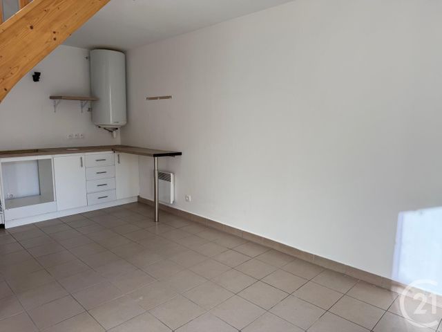 Appartement Duplex &agrave; louer - 2 pi&egrave;ces - 32,76 m2 - Longuesse - 95 - ILE-DE-FRANCE