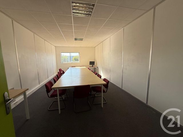 Divers &agrave; vendre - 1200 m2 - Les Mureaux - 78 - ILE-DE-FRANCE