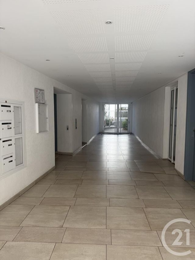 Appartement F3 &agrave; vendre - 3 pi&egrave;ces - 58,65 m2 - Mantes La Ville - 78 - ILE-DE-FRANCE