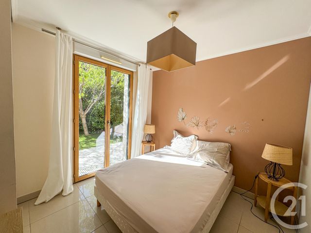 Appartement T3 à vendre - 3 pièces - 62 m2 - Cavalaire Sur Mer - 83 - PROVENCE-ALPES-COTE-D-AZUR