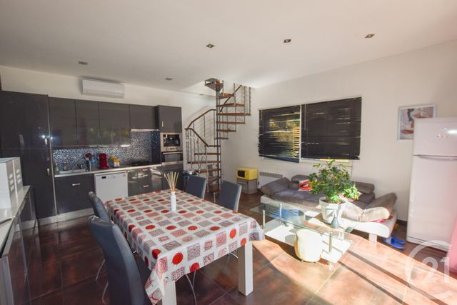 Maison à vendre - 6 pièces - 554 m2 - Le Lavandou - 83 - PROVENCE-ALPES-COTE-D-AZUR