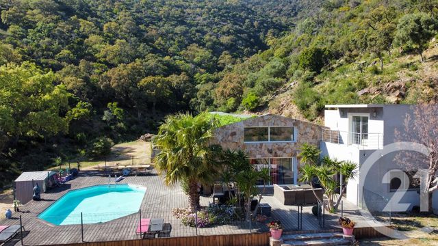 Maison à vendre - 6 pièces - 554 m2 - Le Lavandou - 83 - PROVENCE-ALPES-COTE-D-AZUR
