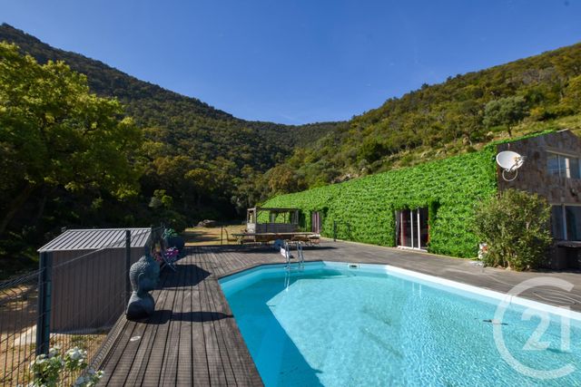 Maison à vendre - 6 pièces - 554 m2 - Le Lavandou - 83 - PROVENCE-ALPES-COTE-D-AZUR