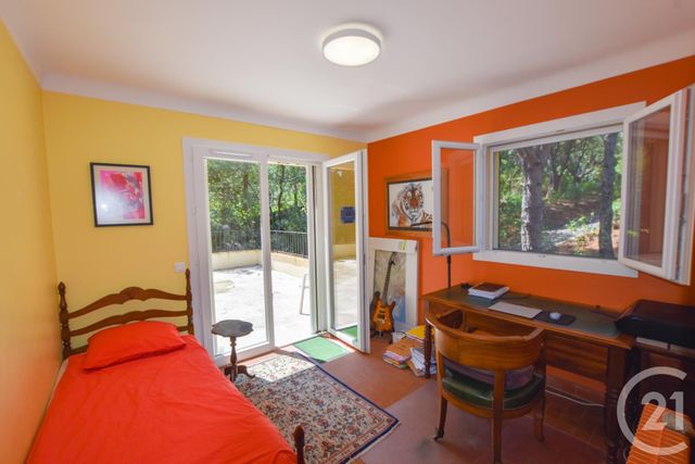 Maison à vendre - 6 pièces - 135 m2 - La Croix Valmer - 83 - PROVENCE-ALPES-COTE-D-AZUR