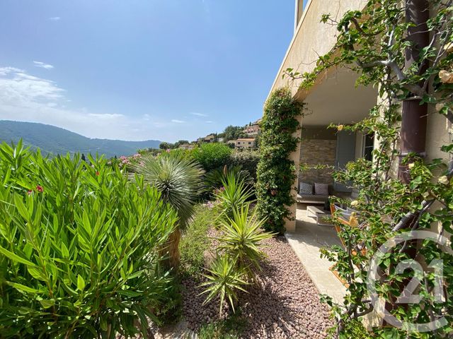 Appartement à vendre - 3 pièces - 63,23 m2 - Cavalaire Sur Mer - 83 - PROVENCE-ALPES-COTE-D-AZUR