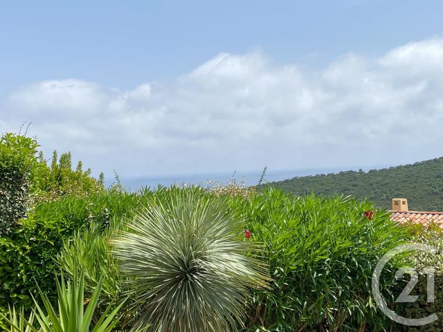 Appartement à vendre - 3 pièces - 63,23 m2 - Cavalaire Sur Mer - 83 - PROVENCE-ALPES-COTE-D-AZUR