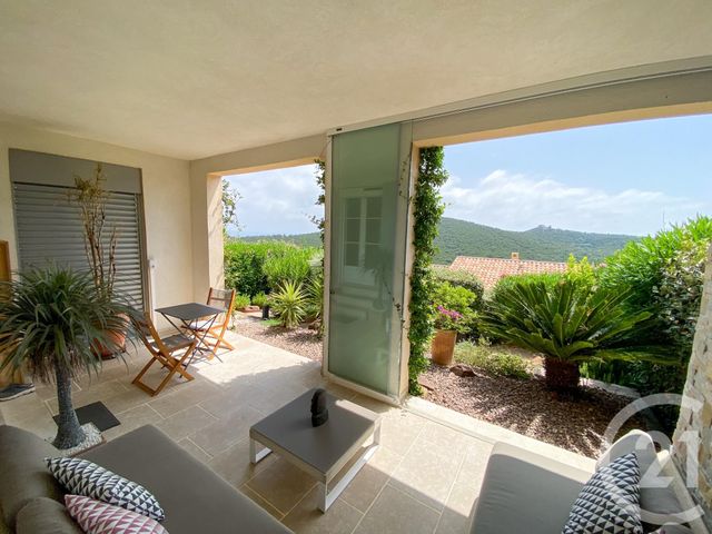 Appartement à vendre - 3 pièces - 63,23 m2 - Cavalaire Sur Mer - 83 - PROVENCE-ALPES-COTE-D-AZUR