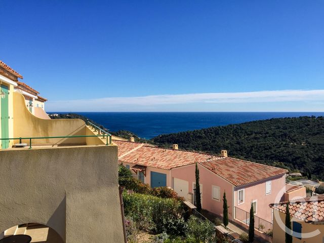 Appartement à vendre - 3 pièces - 63,23 m2 - Cavalaire Sur Mer - 83 - PROVENCE-ALPES-COTE-D-AZUR