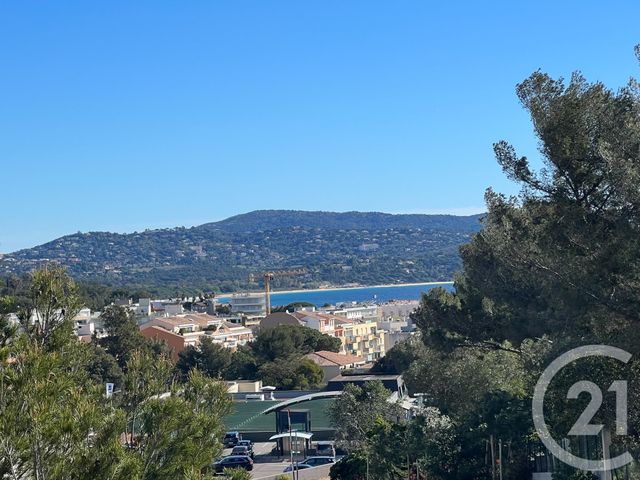 Appartement à vendre - 4 pièces - 89 m2 - Cavalaire Sur Mer - 83 - PROVENCE-ALPES-COTE-D-AZUR
